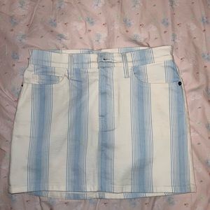Frame blue and white mini skirt size 27 gently used